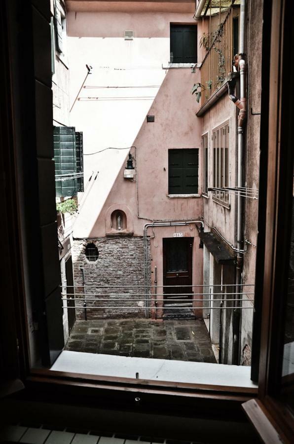 Appartamento Grazioso E Centrale Venedig Exterior foto